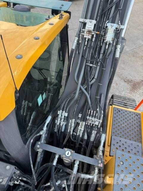 Volvo EC220EL Kāpurķēžu ekskavatori