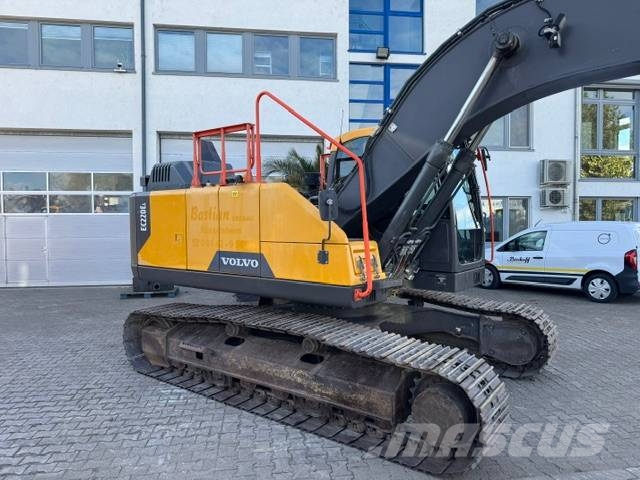 Volvo EC220EL Kāpurķēžu ekskavatori
