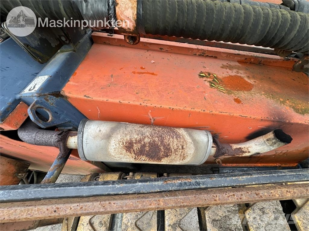 Commando 110E Kaablikinnitusmasinad