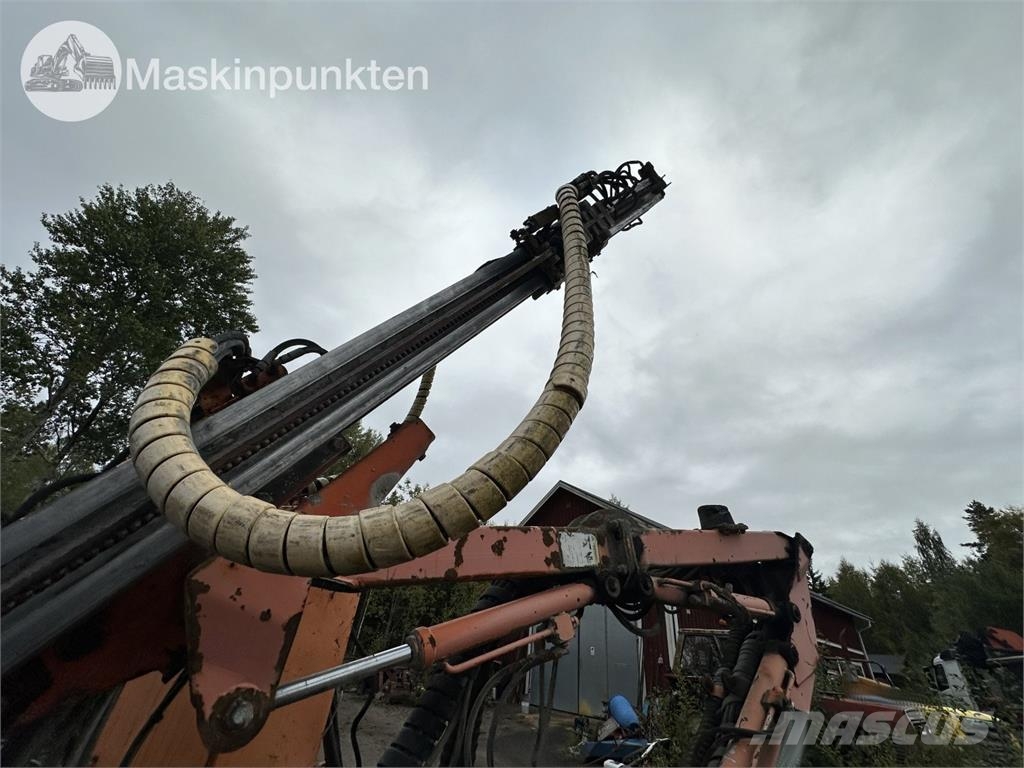 Commando 110E Kaablikinnitusmasinad