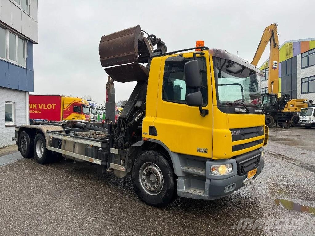 DAF CF 75.310 6X2 EURO 5 HMF 1244 Z2 + REMOTE + HIAB 1 Kranen voor alle terreinen