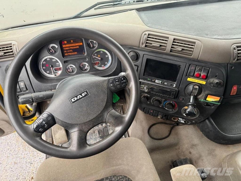 DAF CF 75.310 6X2 EURO 5 HMF 1244 Z2 + REMOTE + HIAB 1 Kranen voor alle terreinen