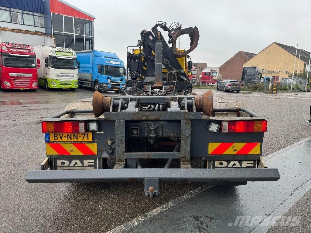 DAF CF 75.310 6X2 EURO 5 HMF 1244 Z2 + REMOTE + HIAB 1 Kranen voor alle terreinen