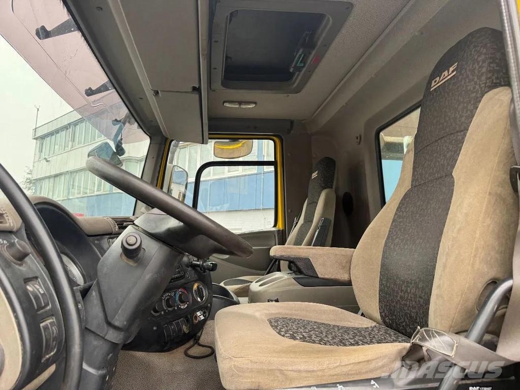 DAF CF 75.310 6X2 EURO 5 HMF 1244 Z2 + REMOTE + HIAB 1 Kranen voor alle terreinen