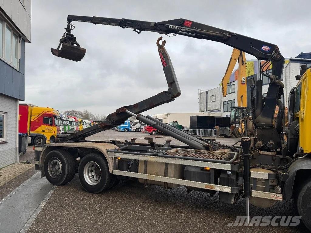DAF CF 75.310 6X2 EURO 5 HMF 1244 Z2 + REMOTE + HIAB 1 Kranen voor alle terreinen