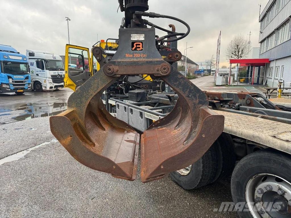 DAF CF 75.310 6X2 EURO 5 HMF 1244 Z2 + REMOTE + HIAB 1 Kranen voor alle terreinen