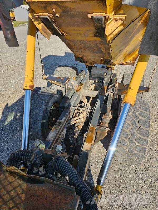 Komatsu HM 300-2 Liigendraamiga pinnaseveokid