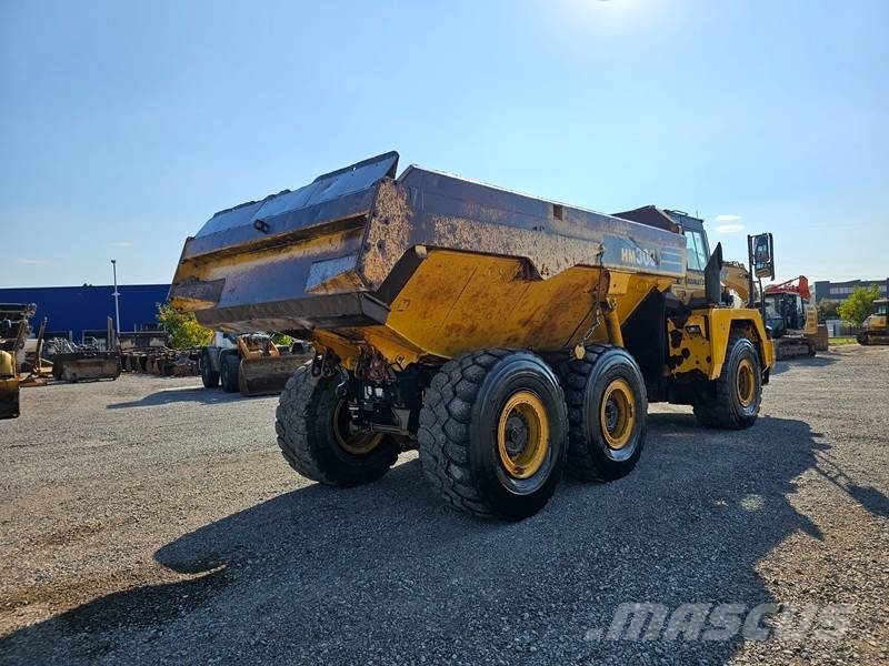 Komatsu HM 300-2 Liigendraamiga pinnaseveokid