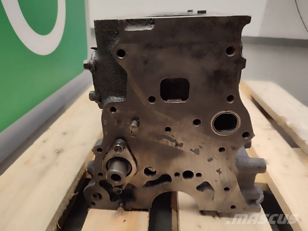 Isuzu C240 engine block Κινητήρες