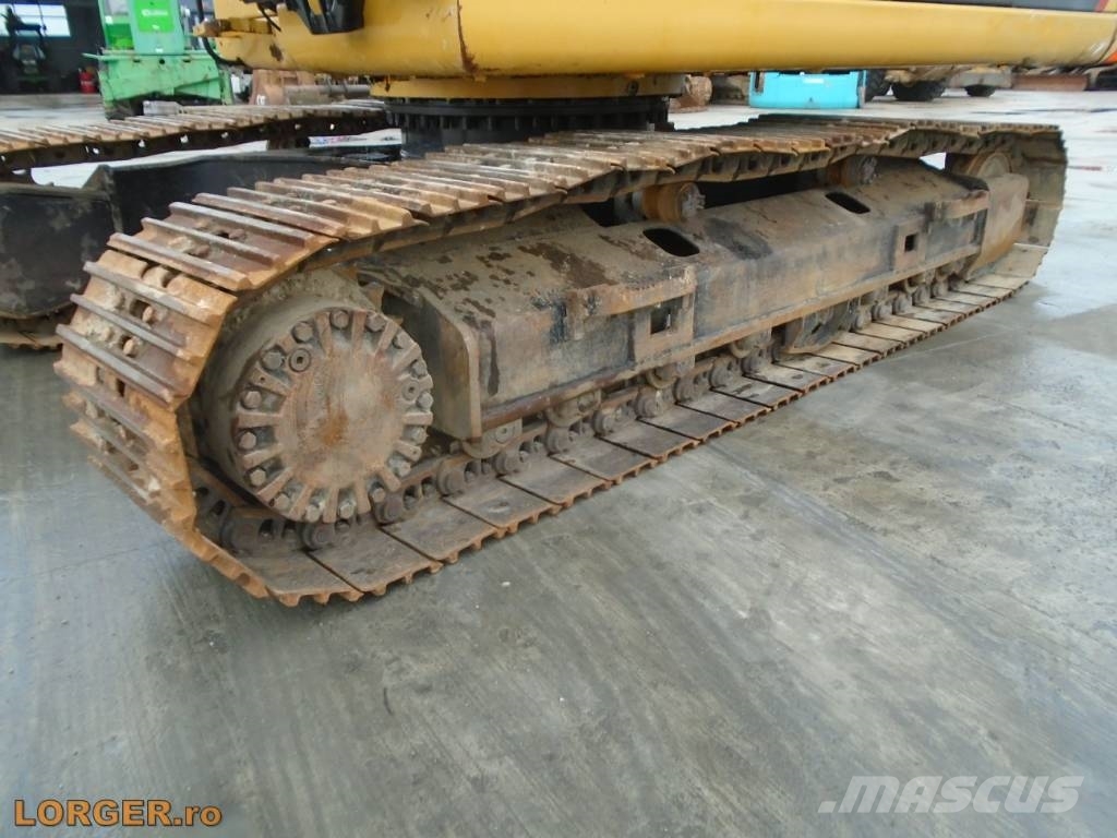 CAT 323 D Bageri guseničari