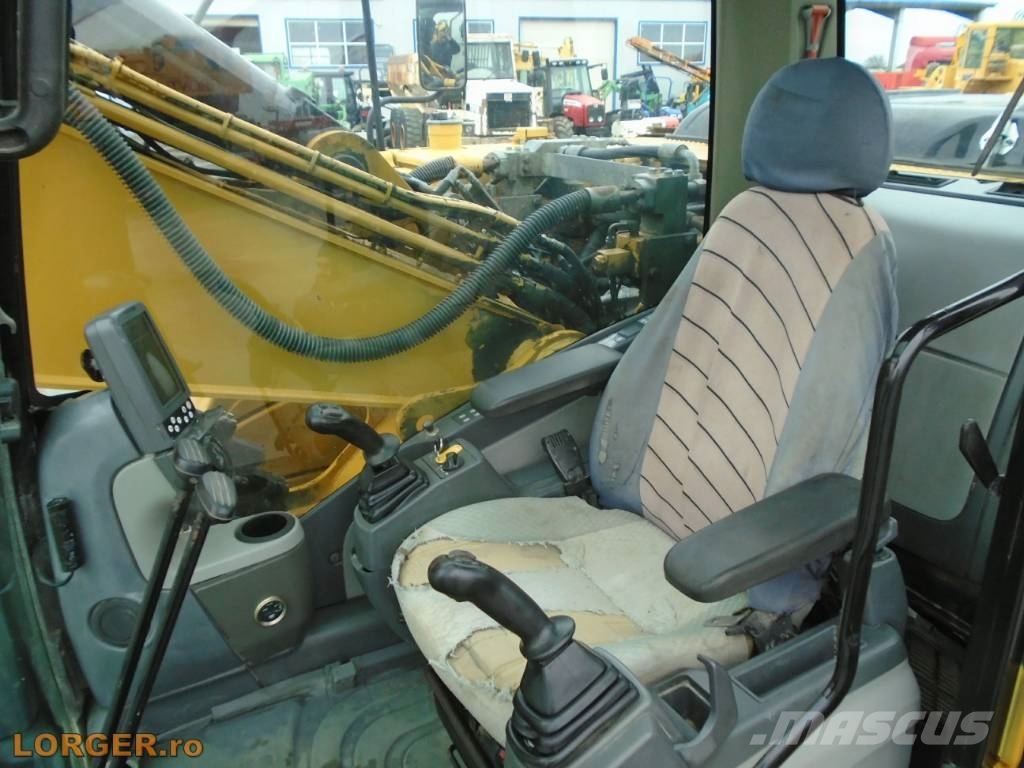 CAT 323 D Bageri guseničari