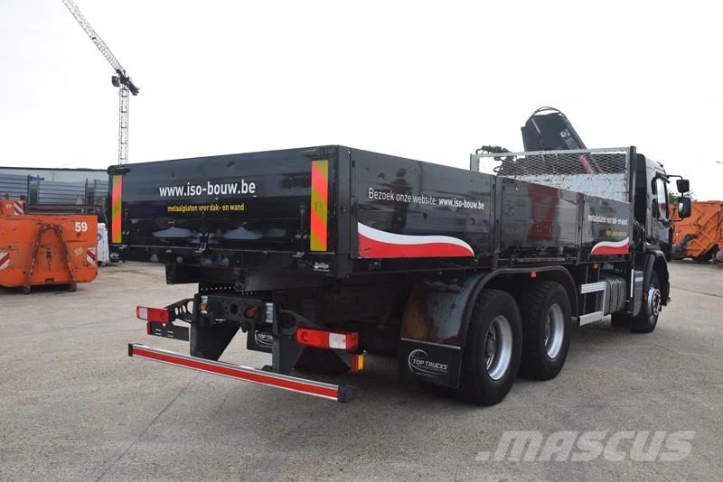 Renault Lander Premium with Hiab-crane All terrain cranes