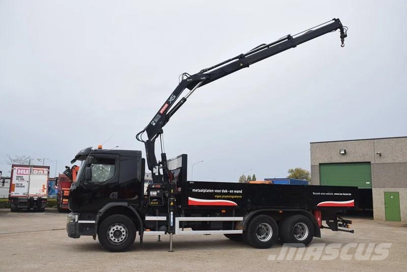 Renault Lander Premium with Hiab-crane All terrain cranes