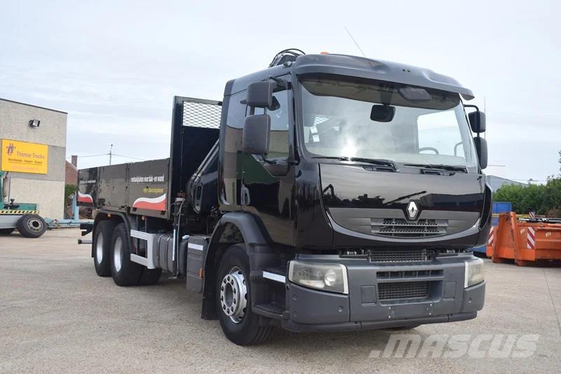 Renault Lander Premium with Hiab-crane All terrain cranes
