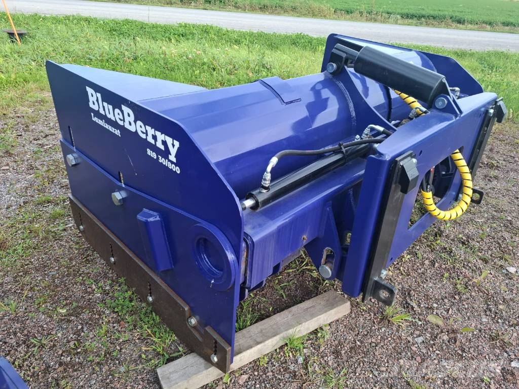 BlueBerry Lumiaurat Snežne daske i plugovi