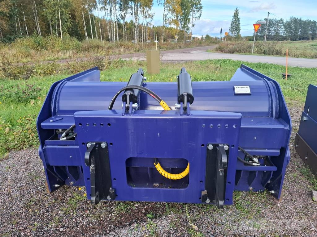 BlueBerry Lumiaurat Snežne daske i plugovi