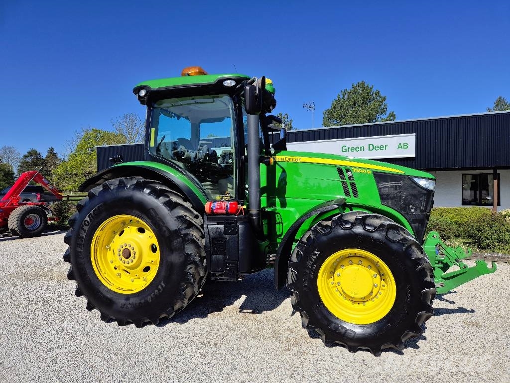 John Deere 7200R Pedant skött Tractors