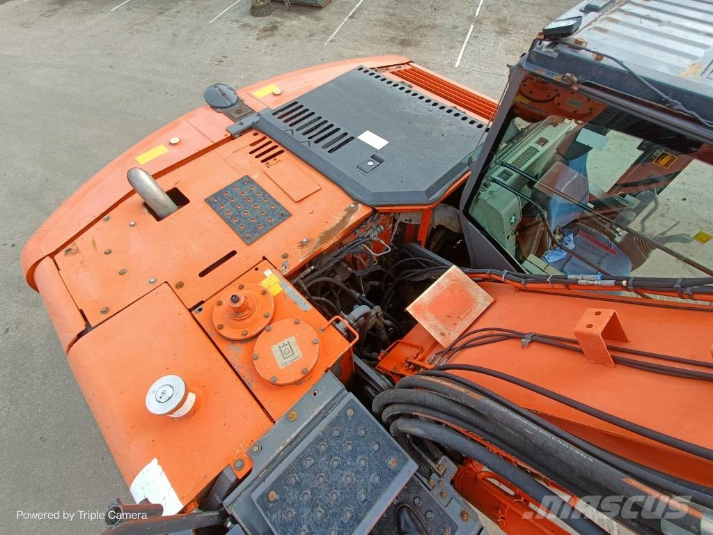 Hitachi ZX 225 USR LC-3 Bagri goseničarji