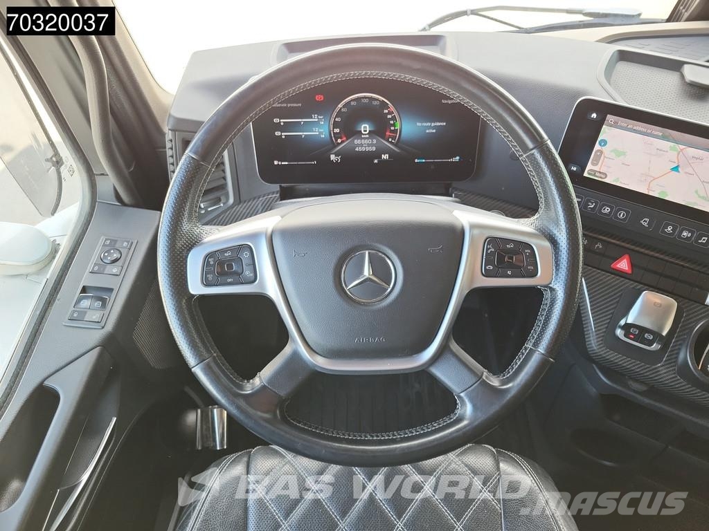 Mercedes-Benz Actros 1963 Actros 4X2 GigaSpace Retarder Full-Air Cavalos mecânicos