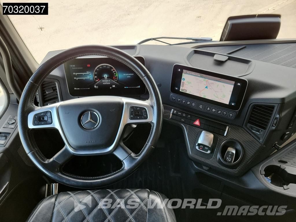Mercedes-Benz Actros 1963 Actros 4X2 GigaSpace Retarder Full-Air Cavalos mecânicos