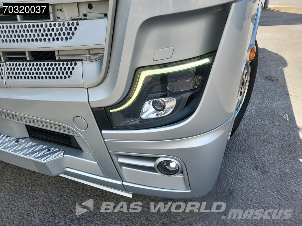 Mercedes-Benz Actros 1963 Actros 4X2 GigaSpace Retarder Full-Air Cavalos mecânicos