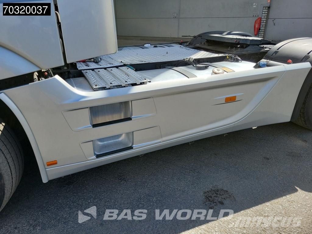Mercedes-Benz Actros 1963 Actros 4X2 GigaSpace Retarder Full-Air Cavalos mecânicos
