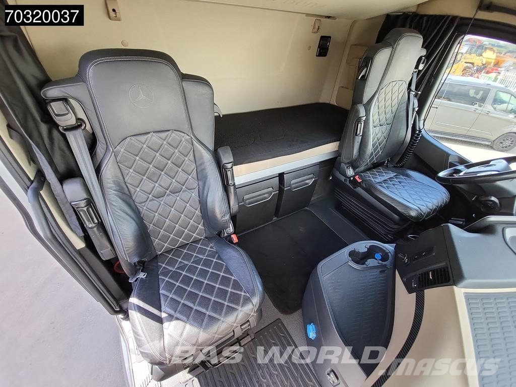 Mercedes-Benz Actros 1963 Actros 4X2 GigaSpace Retarder Full-Air Cavalos mecânicos