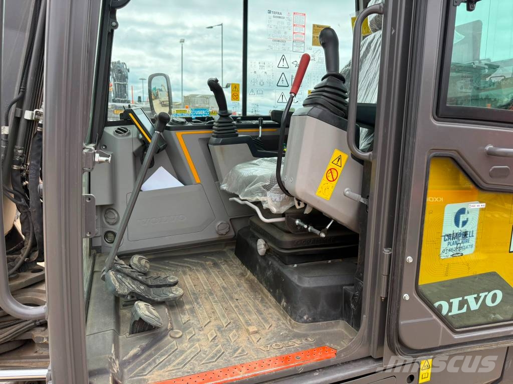 Volvo EC60 E 小型挖掘机
