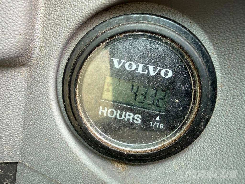 Volvo EC60 E 小型挖掘机