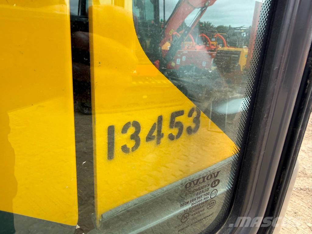 Volvo EC60 E 小型挖掘机