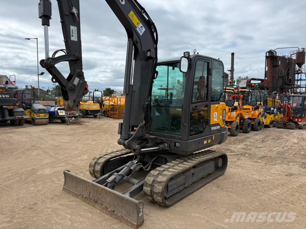 Volvo EC60 E 小型挖掘机