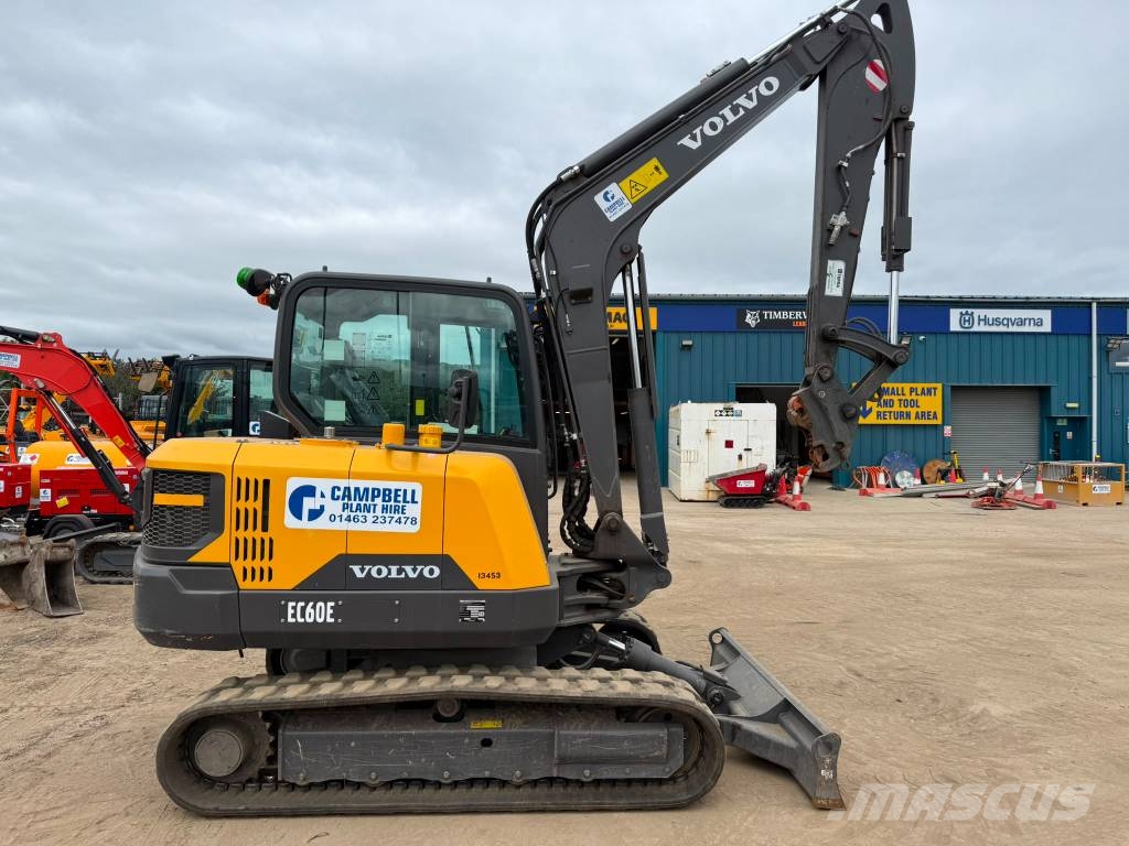 Volvo EC60 E 小型挖掘机