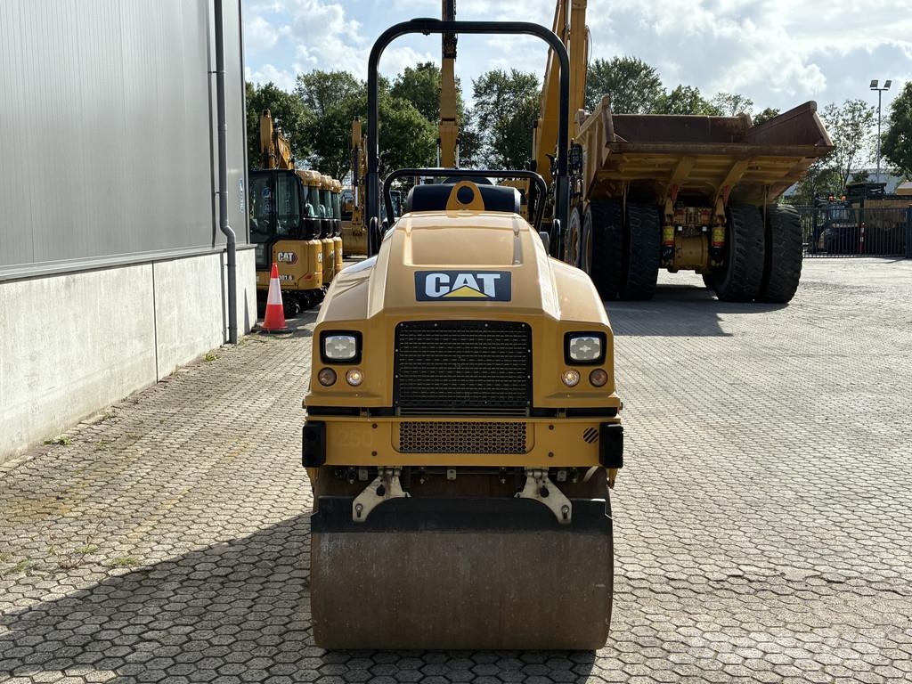 CAT CB2.5LRC Autres rouleaux