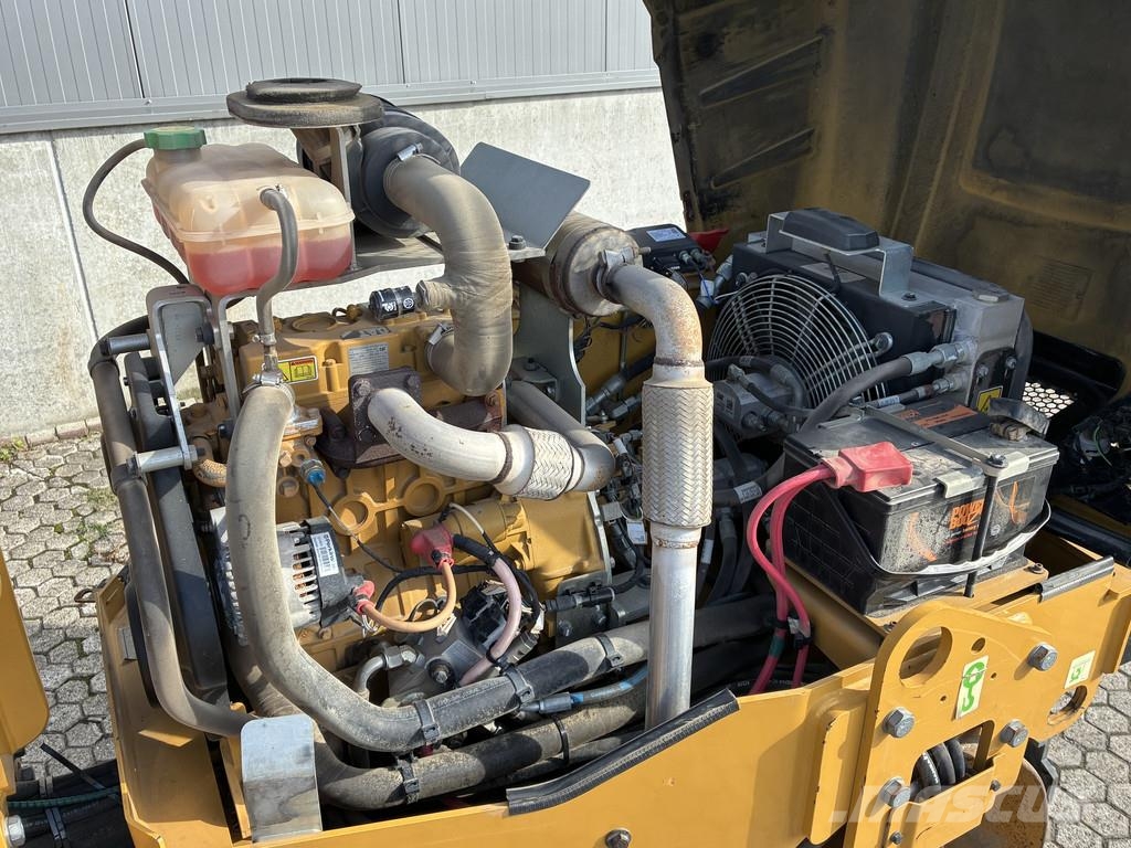 CAT CB2.5LRC Autres rouleaux