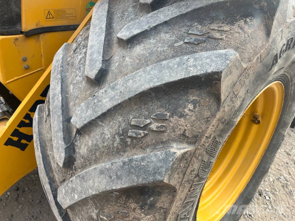 Hydrema 926 F 反鏟裝載機