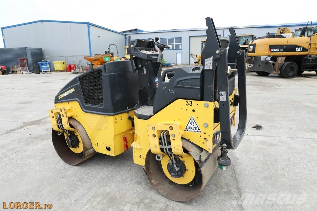 Bomag BW 120 AD-5 タンデムローラ