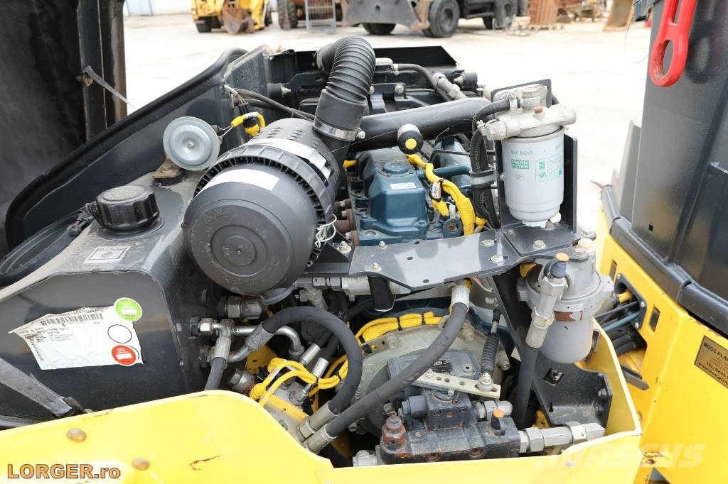 Bomag BW 120 AD-5 タンデムローラ
