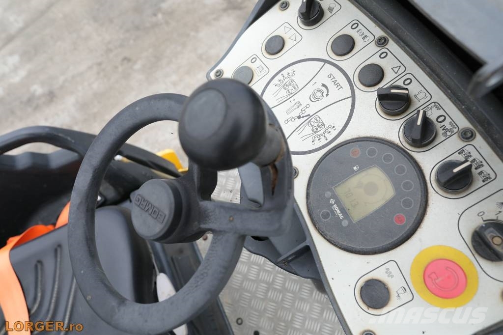 Bomag BW 120 AD-5 タンデムローラ
