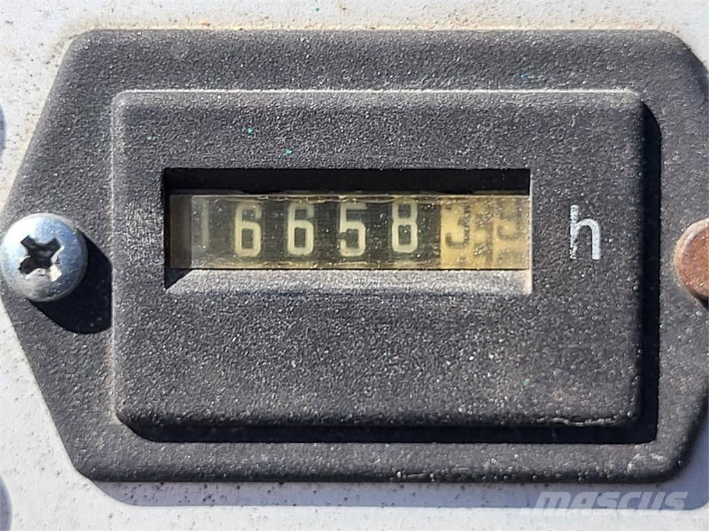 Vögele SUPER 800 Statyba - Kita