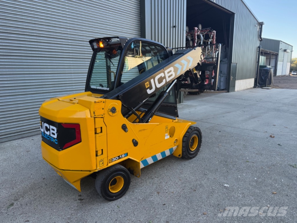 JCB TLT 30 电动叉车