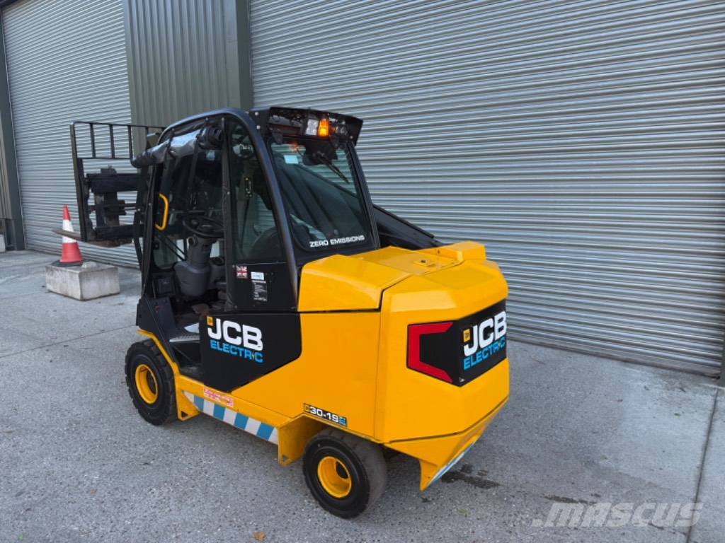 JCB TLT 30 电动叉车