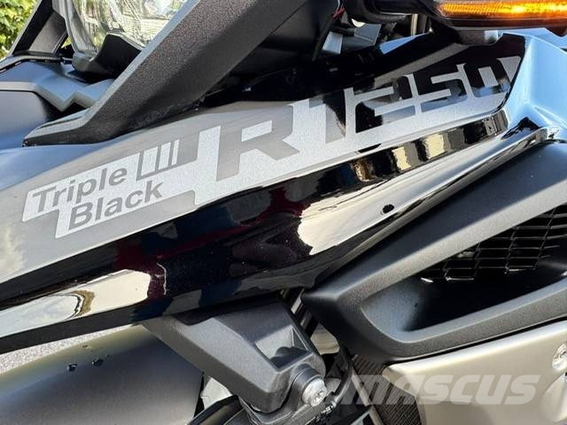 Ducati streetfighter V2 Rupsgraafmachines