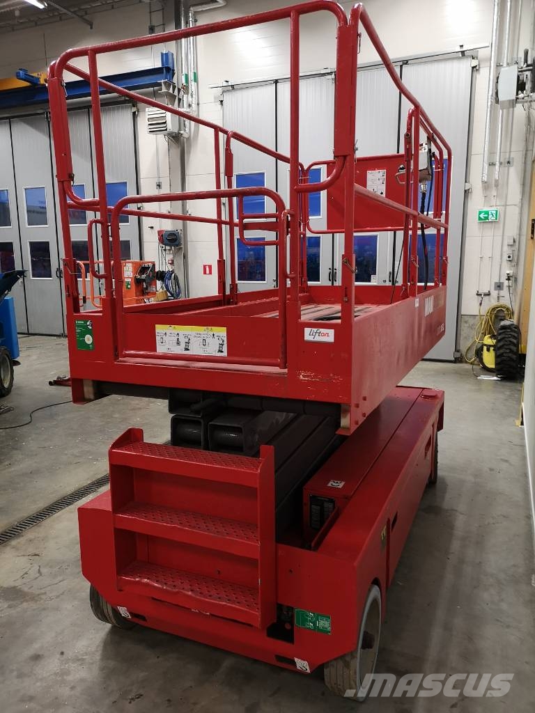 Manitou 100 XEL رافعات مقصية الشكل