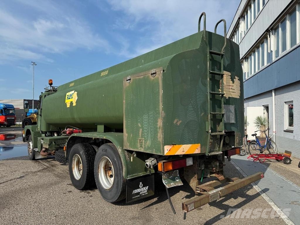 Volvo N10 6X4 Robson-Drive + TANK 14.000 LITER Tartályos teherautók