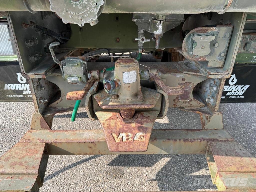 Volvo N10 6X4 Robson-Drive + TANK 14.000 LITER Tartályos teherautók