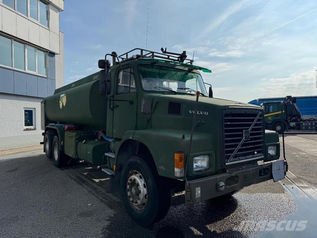 Volvo N10 6X4 Robson-Drive + TANK 14.000 LITER Tartályos teherautók