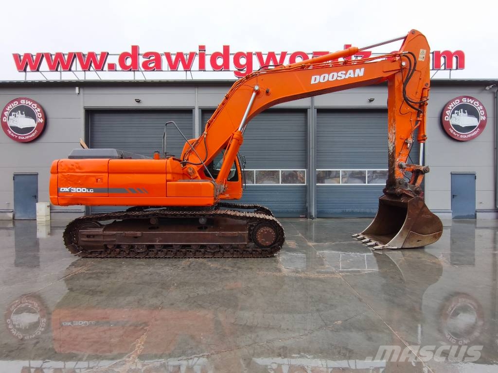 Doosan DX 300 LC Rupsgraafmachines