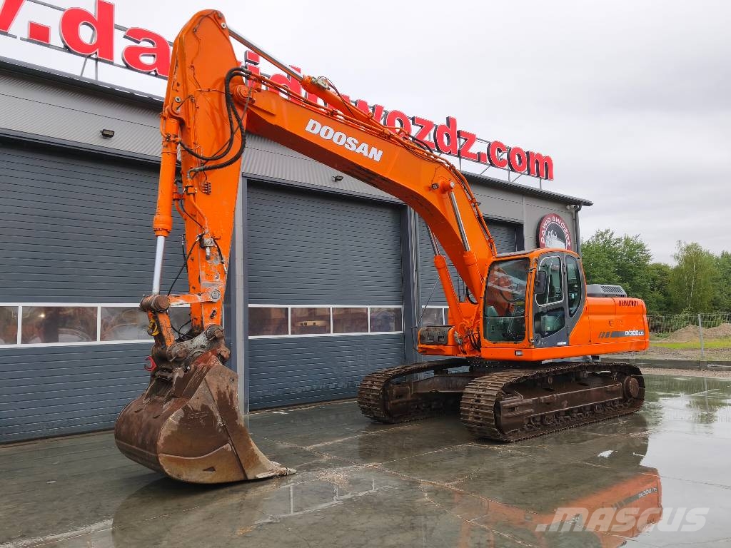 Doosan DX 300 LC Rupsgraafmachines