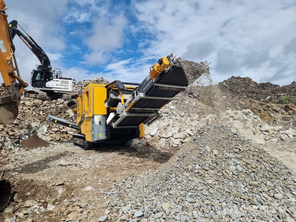 ROCO ICON 1100 Impact Crusher 移动式破碎机