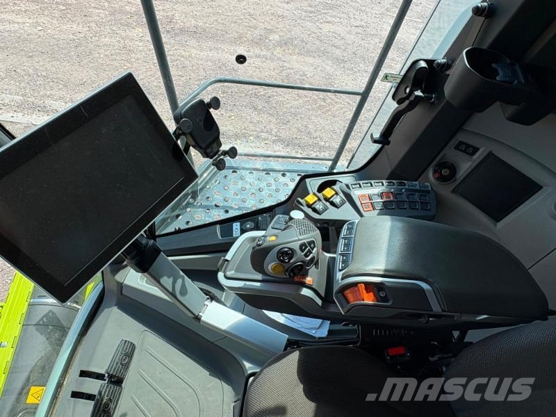 CLAAS LEXION 6800 TERRA TRAC Kombajni